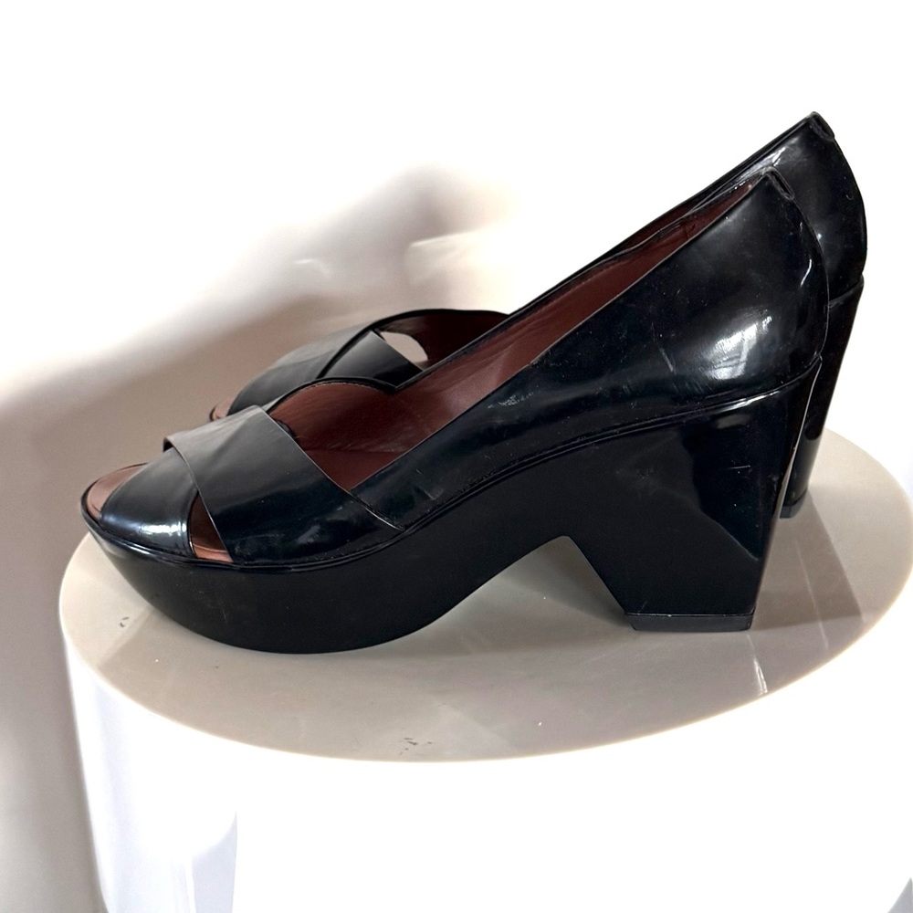 Vicini Tapeet Black Patent Leather Platform Peep Toe Heels Shoes - Picture 5 of 15